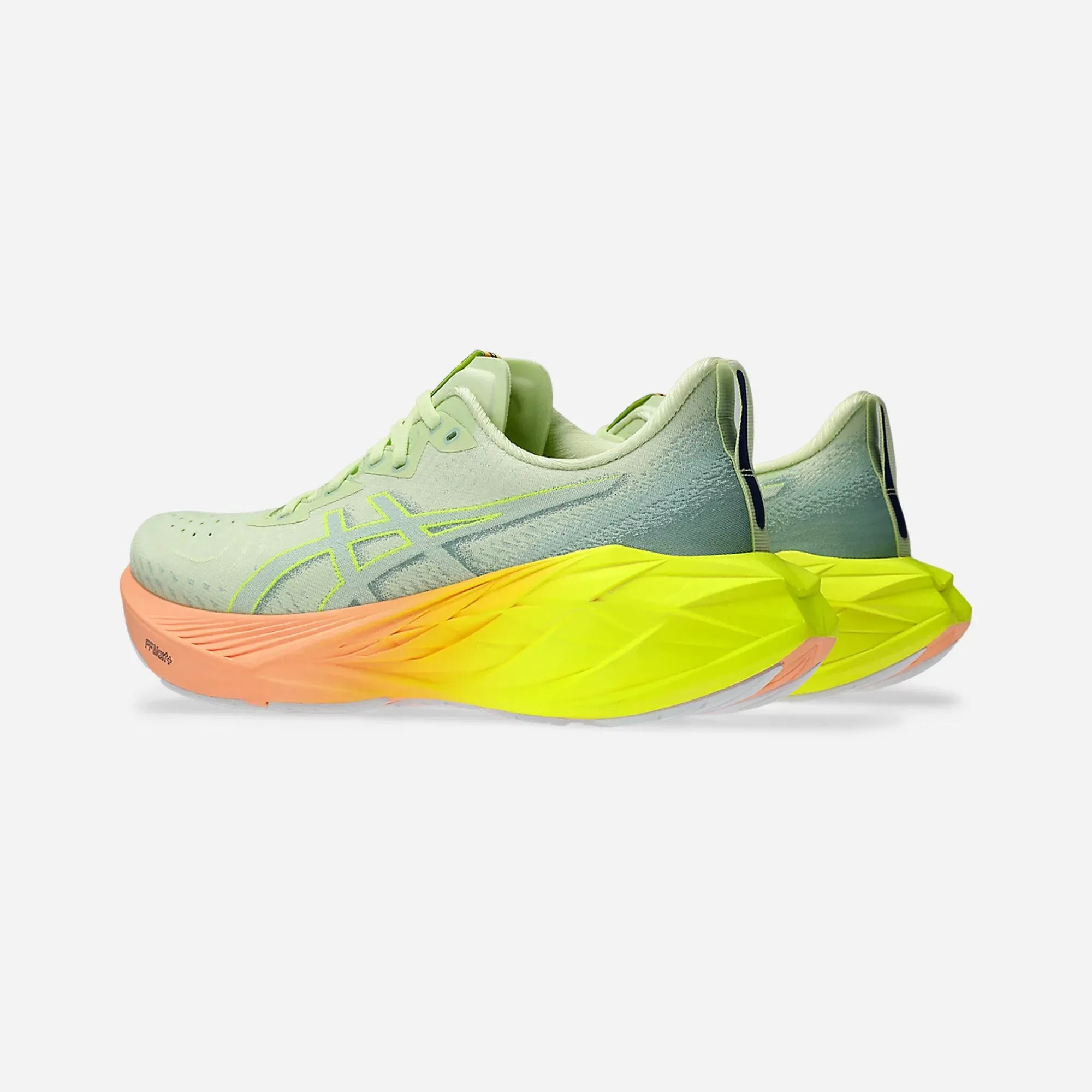 Asics Novablast 4 Paris Cool Matcha/Safety Yellow