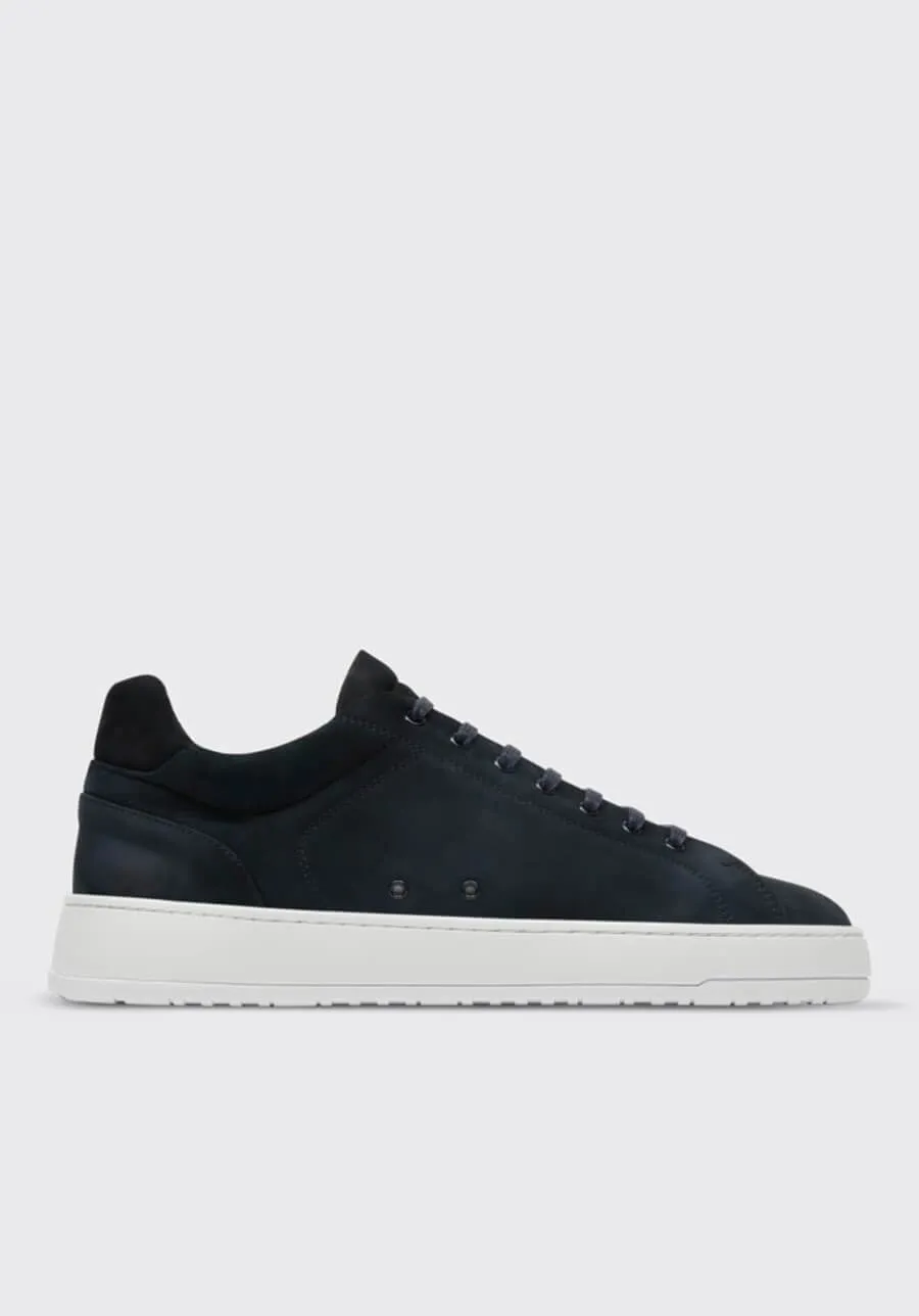 Avenno Top Slip On Sneakers