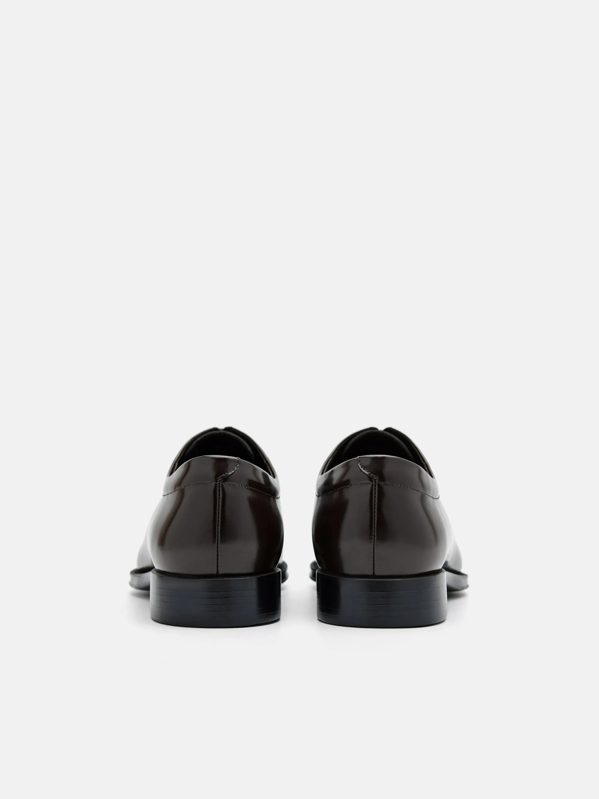Boxed Leather Oxford Shoes