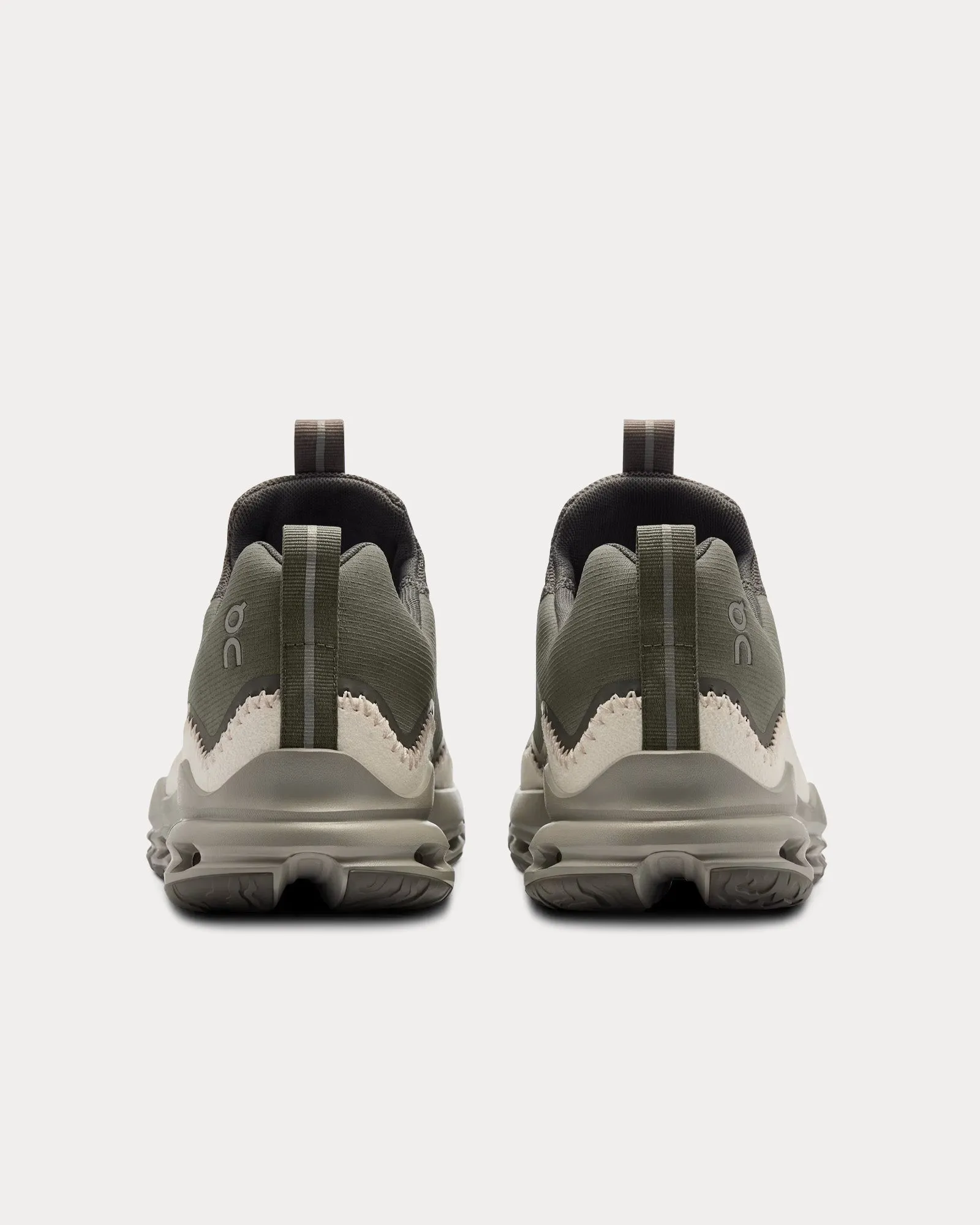 Cloudaway Asphalt / Ivory Running Shoes