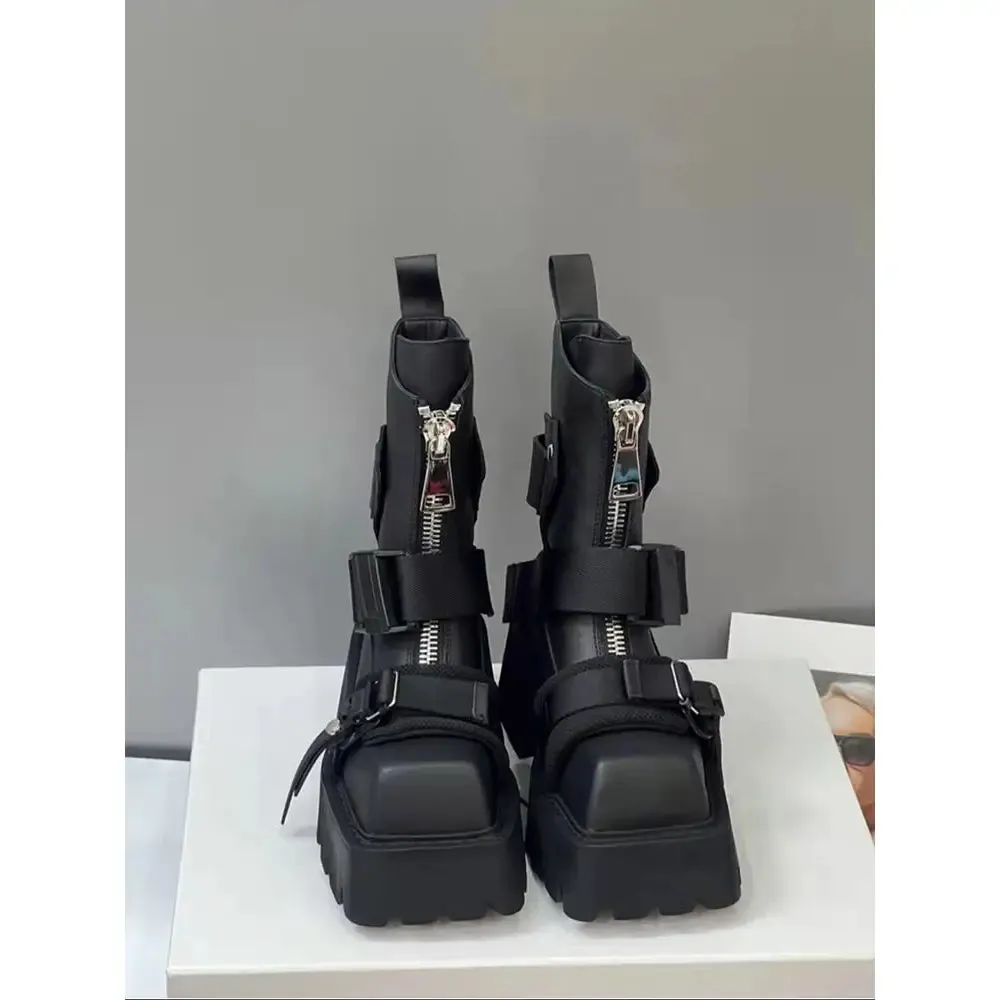 Punk-Rock Zipper Buckle Short Boots